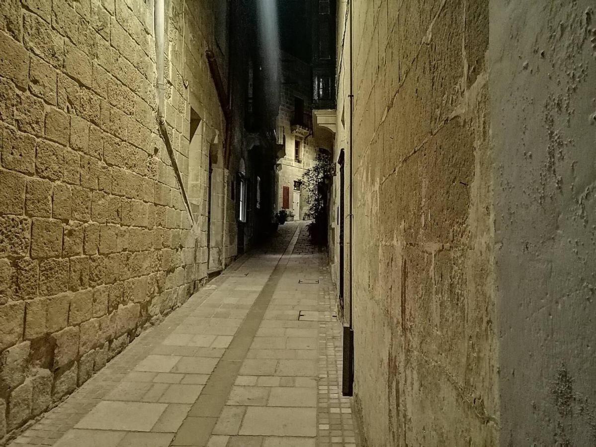 Modern Apt Kalkara Seafront! Exterior photo